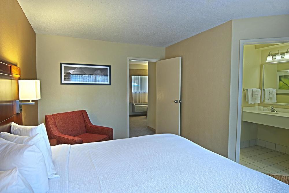 Courtyard By Marriott Orlando Lake Buena Vista At Vista Centre Eksteriør bilde