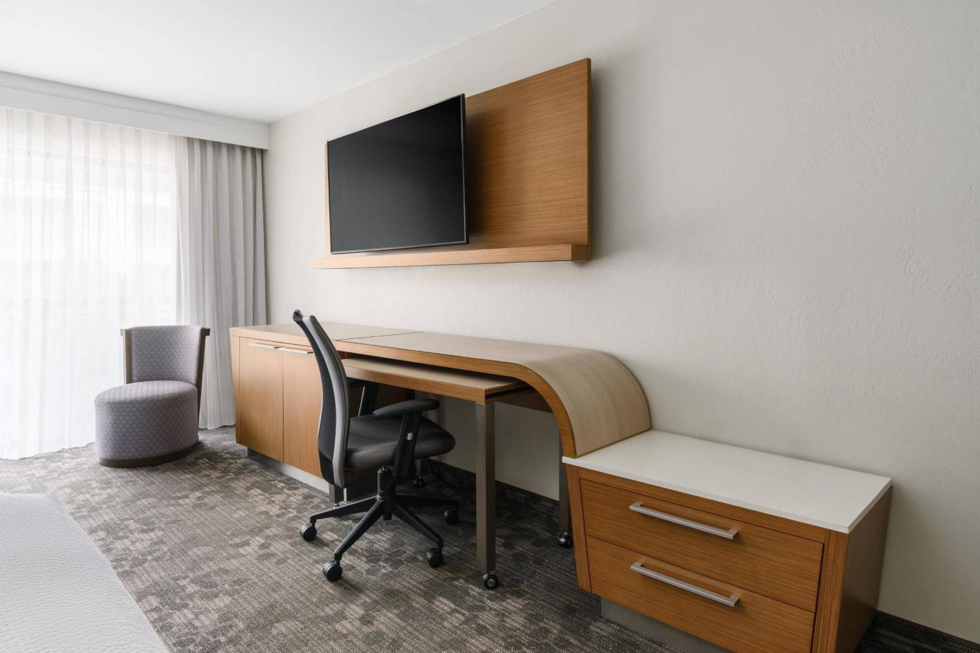Courtyard By Marriott Orlando Lake Buena Vista At Vista Centre Eksteriør bilde